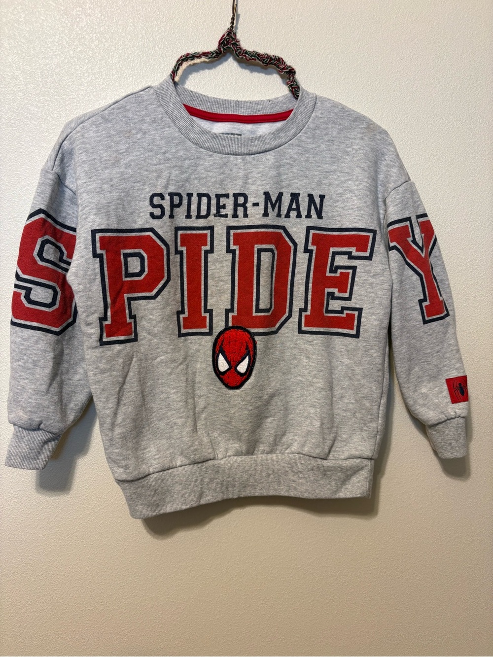 Marvel Kids Gray & Red Spider-Man 'Spidey' Sweatshirt